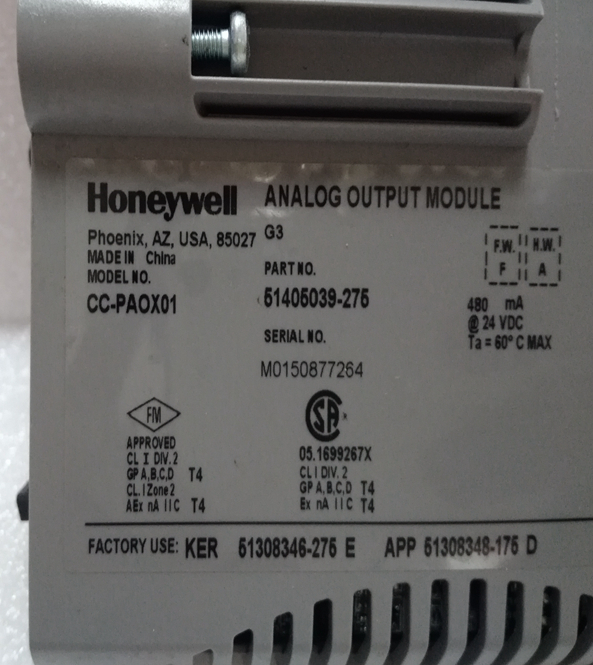 Honeywell CC-PAOX01 51405039-275 C300 Series HART Analog Output (AO) Module.png