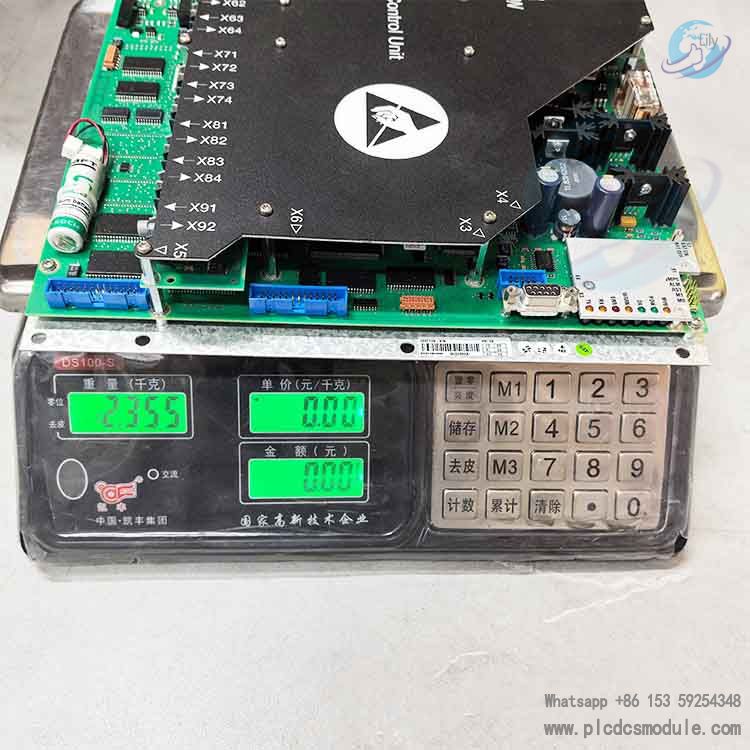 BOMBARDIER DCC2382A 3EST125-975 industrial control module.....jpg